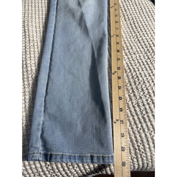 Gloria Vanderbilt Jeans Women's Size 14 Stretch Denim Light Wash Bootcut - Picture 3 of 4